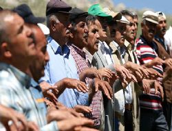 Afrika için yağmur duası